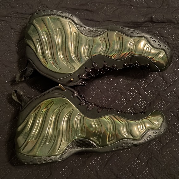 Nike Air Foamposite with og box and extra custom laces, size 10.5 - Picture 6 of 10